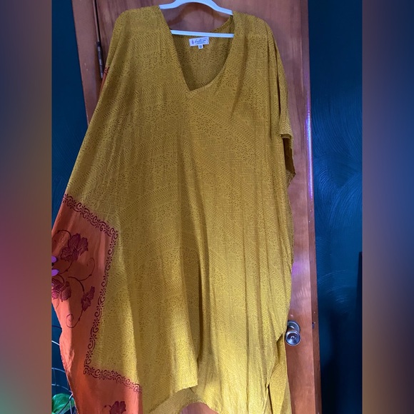 Kantha Bae Silk MuMu - Picture 3 of 5